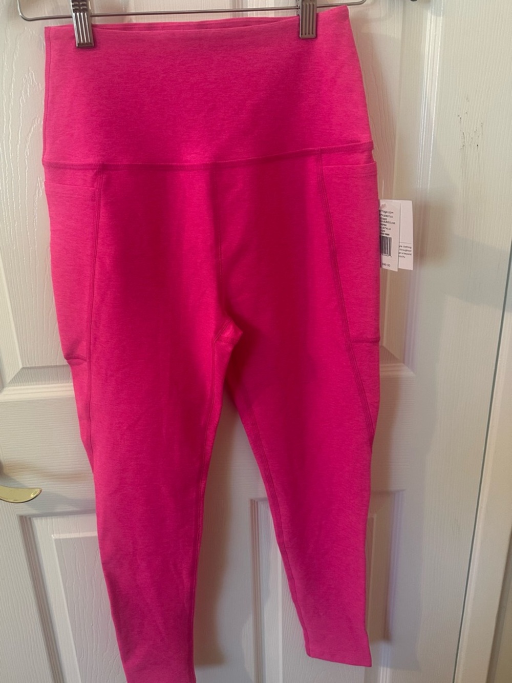 Beyond Yoga NWT Bright Hot Pink High-Rise Leggings NWT